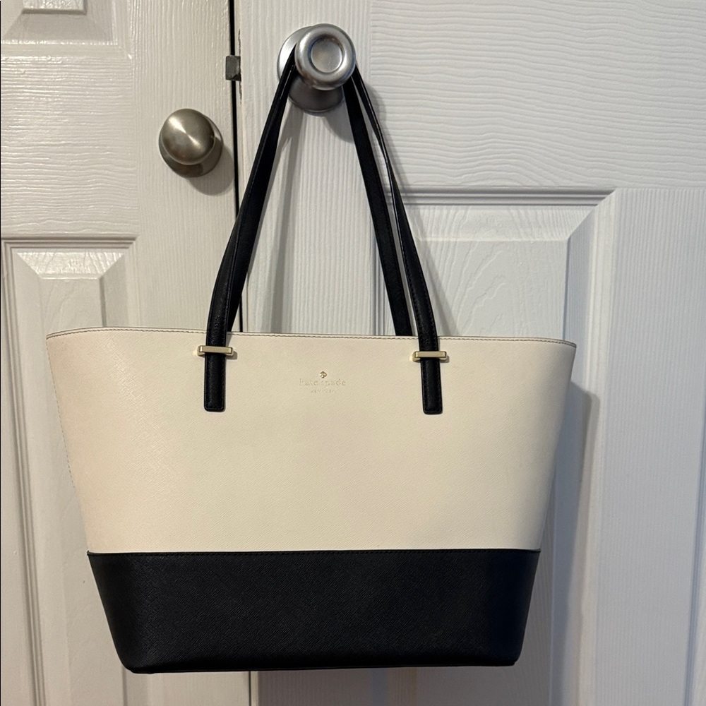 Kate Spade Elegant Black and Cream Tote